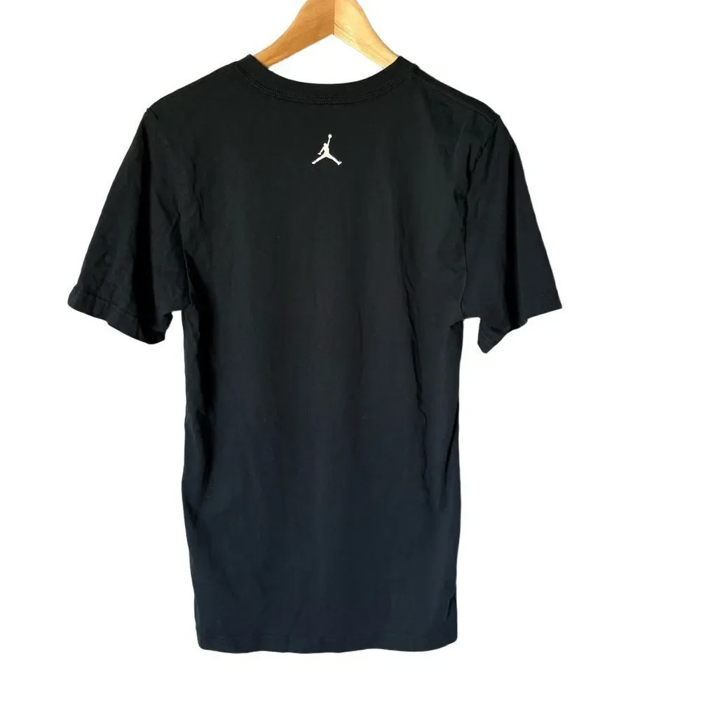 Jordan Brand T-shirt Size S Black Graphic Tee Jumpman Logo Sporty Streetwear